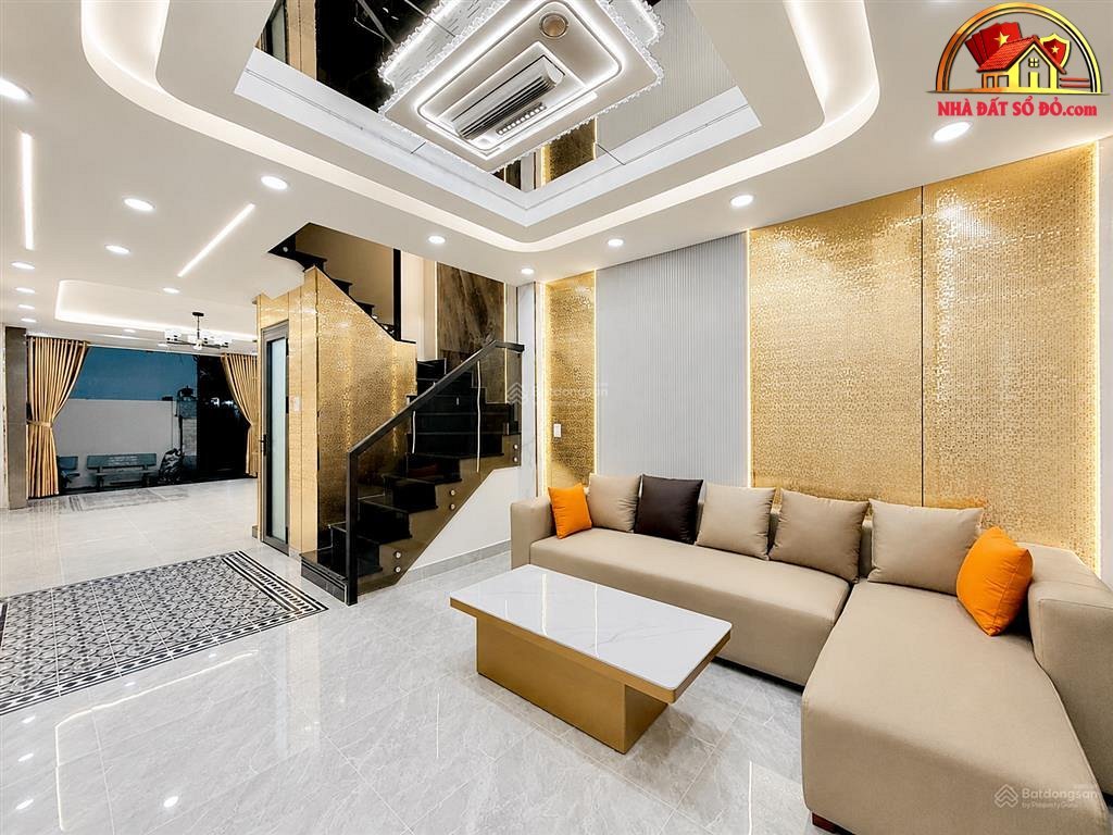 Bán nhà đất Đường Thích Quảng Đức – Phường cũ 4 Quận Phú Nhuận – Phường mới 4 – Thành phố Hồ Chí Minh diện tích 50m2 giá 10.95 tỷ