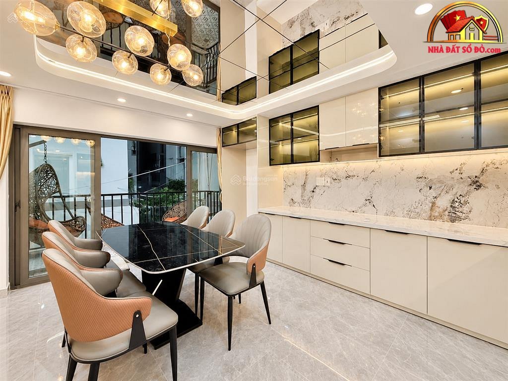 Bán nhà đất Đường Thích Quảng Đức – Phường cũ 4 Quận Phú Nhuận – Phường mới 4 – Thành phố Hồ Chí Minh diện tích 50m2 giá 10.95 tỷ