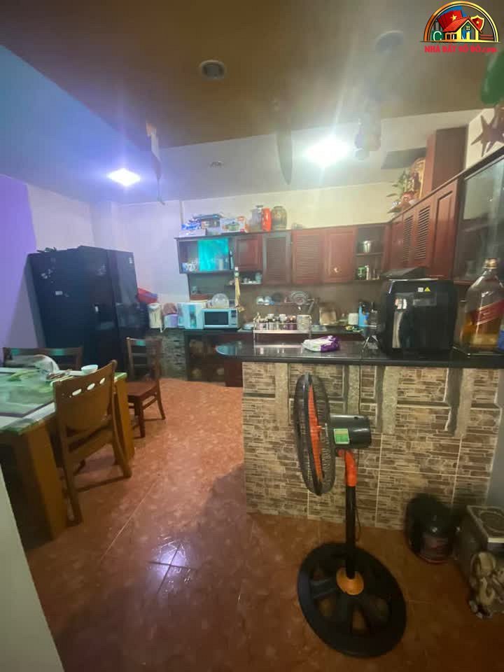 Bán nhà đất Đường Hậu Giang – Phường cũ Không xác định – Quận 6 – Thành phố Hồ Chí Minh 70 m² 8.7 tỷ