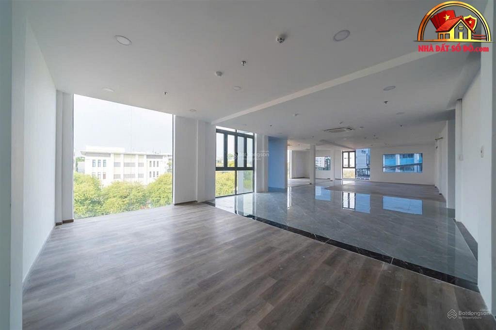 Bán toà nhà văn phòng Đường Phổ Quang – Phường cũ 2 Quận Tân Bình – Phường mới 2 – Thành phố Hồ Chí Minh Diện tích 378 m2 giá 230 tỷ
