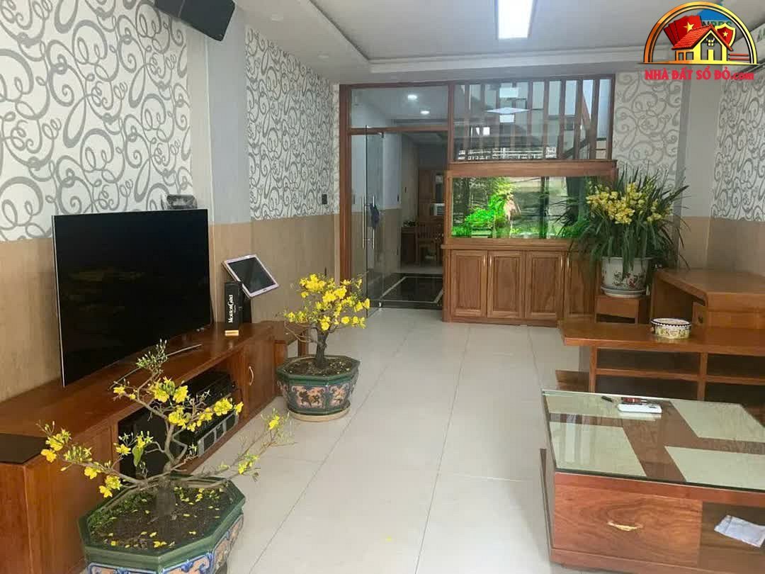 Bán nhà đất Đường Lý Thường Kiệt – Phường cũ Không xác định – Quận Tân Bình – Phường mới Không xác định – Thành phố Hồ Chí Minh 82 m² 17.99 tỷ