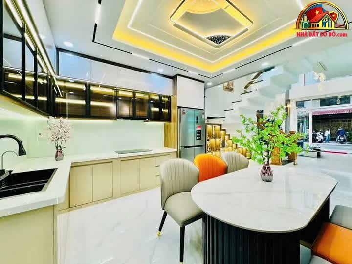 Bán nhà đất đường 3/2 – Phường cũ 11 Quận 10 – Phường mới 11 – Thành phố Hồ Chí Minh diện tích 32 m² giá 7.3 tỷ