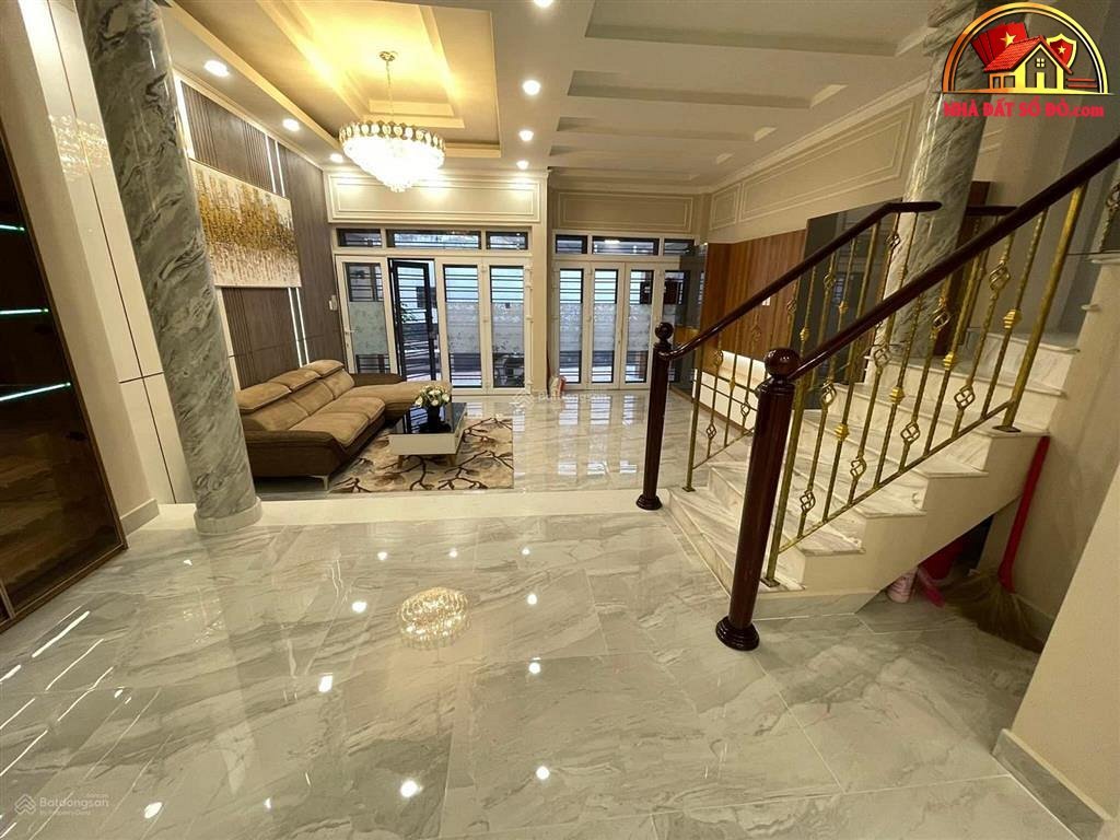 Bán nhà đất Đường Cách Mạng Tháng Tám – Phường cũ 15 Quận 10 – Phường mới 15 – Thành phố Hồ Chí Minh – Diện tích 180 m2 – Giá 26.5 tỷ