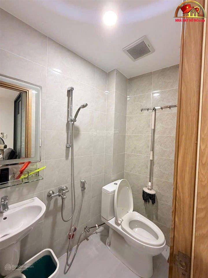 Bán nhà đất Đường Hồng Lạc – Phường cũ 10 Quận Tân Bình – Phường mới Không xác định – Thành phố Hồ Chí Minh diện tích 33 m2 giá 4.45 tỷ