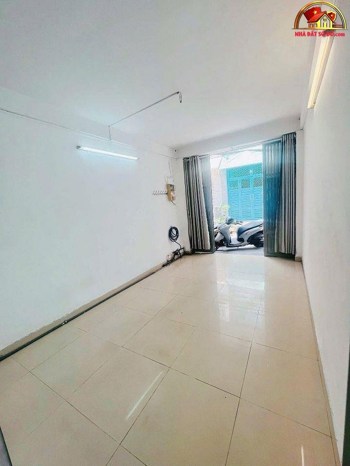 Bán nhà đất Đường Phan Đăng Lưu – Phường cũ 3 Quận Bình Thạnh – Phường mới 3 – Thành phố Hồ Chí Minh Diện tích 106 m2 Giá 15 tỷ