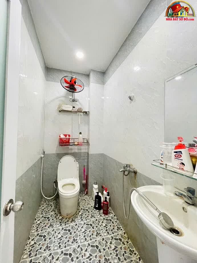 Nhà Đẹp Hẻm Xe Hơi – Giá Chỉ 4.5 Tỷ – Diện Tích 52 m² – Bán Nhà Đất Đường Huỳnh Thị Hai – Phường cũ Trung Mỹ Tây – Quận 12 – Tỉnh/Thành phố Hồ Chí Minh