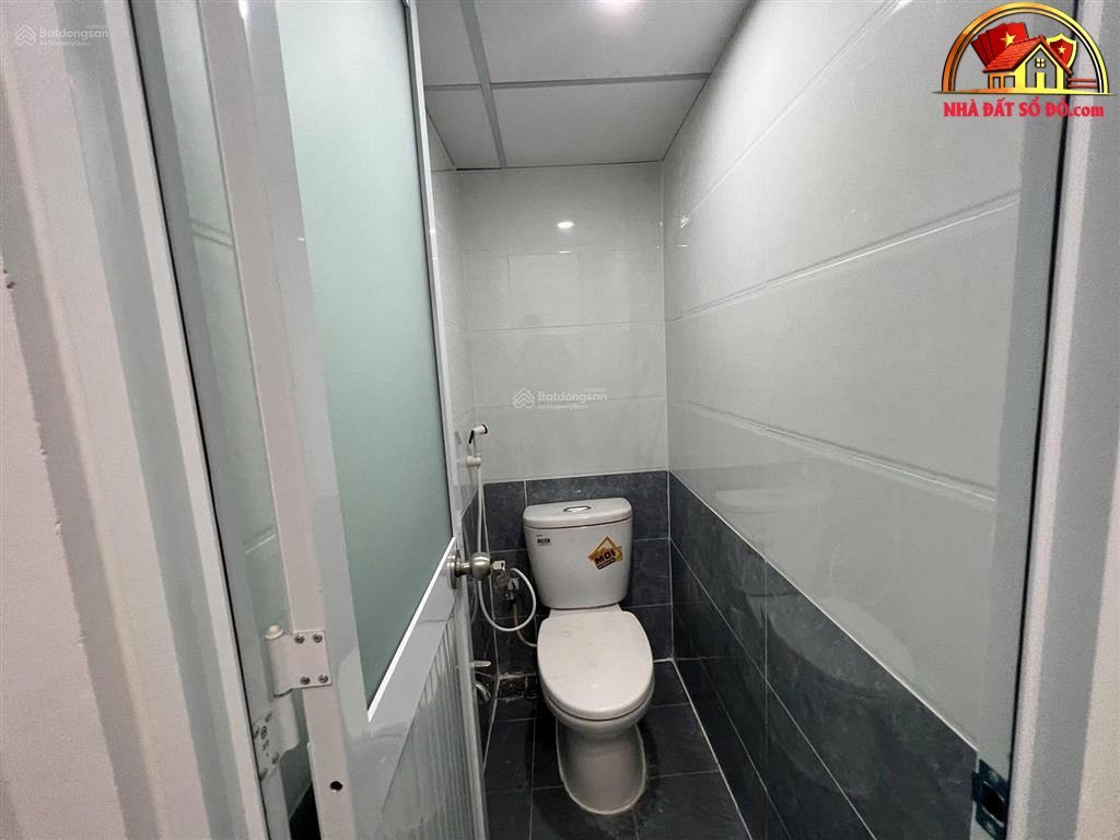 Bán nhà đất Đường Lê Đại Hành – Phường cũ 7 Quận 11 – Phường mới 7 – Thành phố Hồ Chí Minh Diện tích 20 m2 – Giá 4.2 tỷ
