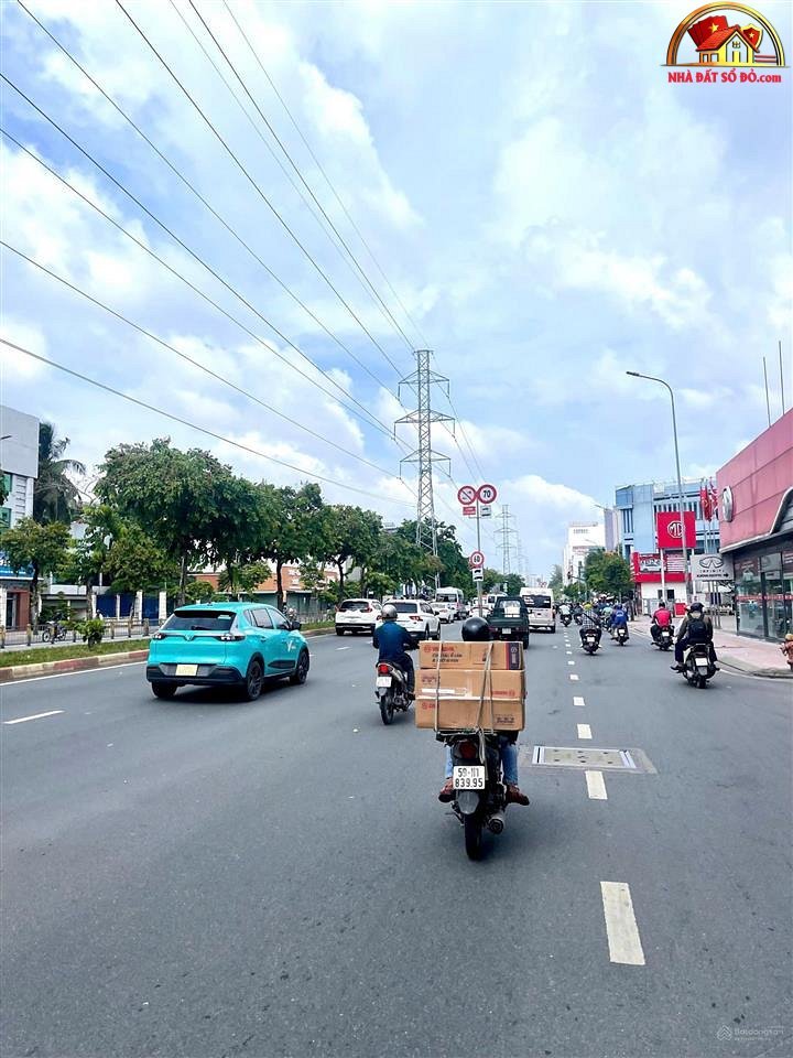 Nhà mặt phố Nguyễn Hữu Cảnh – Phường cũ 19 Quận Bình Thạnh – Thành phố Hồ Chí Minh – 175 m2 – 48 tỷ