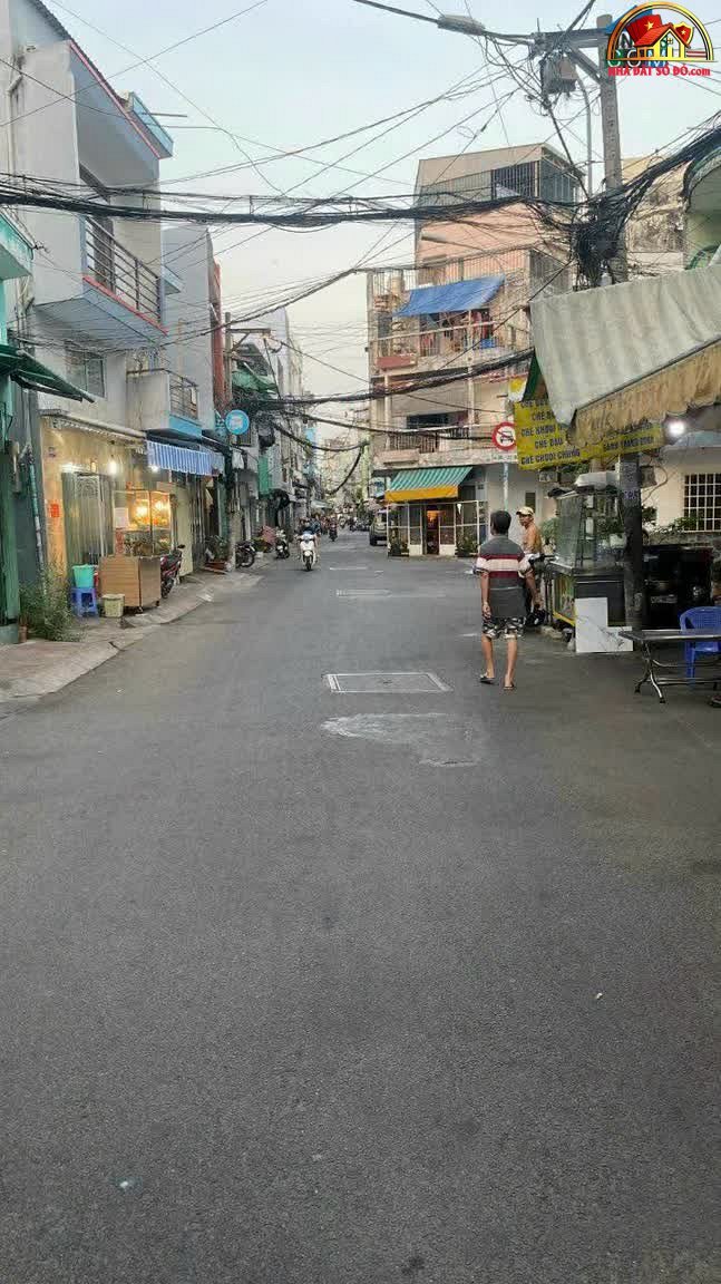 Bán nhà đất Đường Lê Đại Hành – Phường cũ 14 Quận 11 – Phường mới 14 – Thành phố Hồ Chí Minh 100 m² 10.5 tỷ