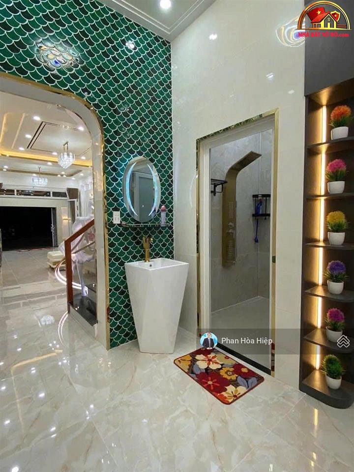 Nhà đẹp hẻm 6m thông Nguyễn Văn Luông – Phường cũ 11 Quận 6 – Phường mới 11 – Thành phố Hồ Chí Minh 80m² 7.2 tỷ