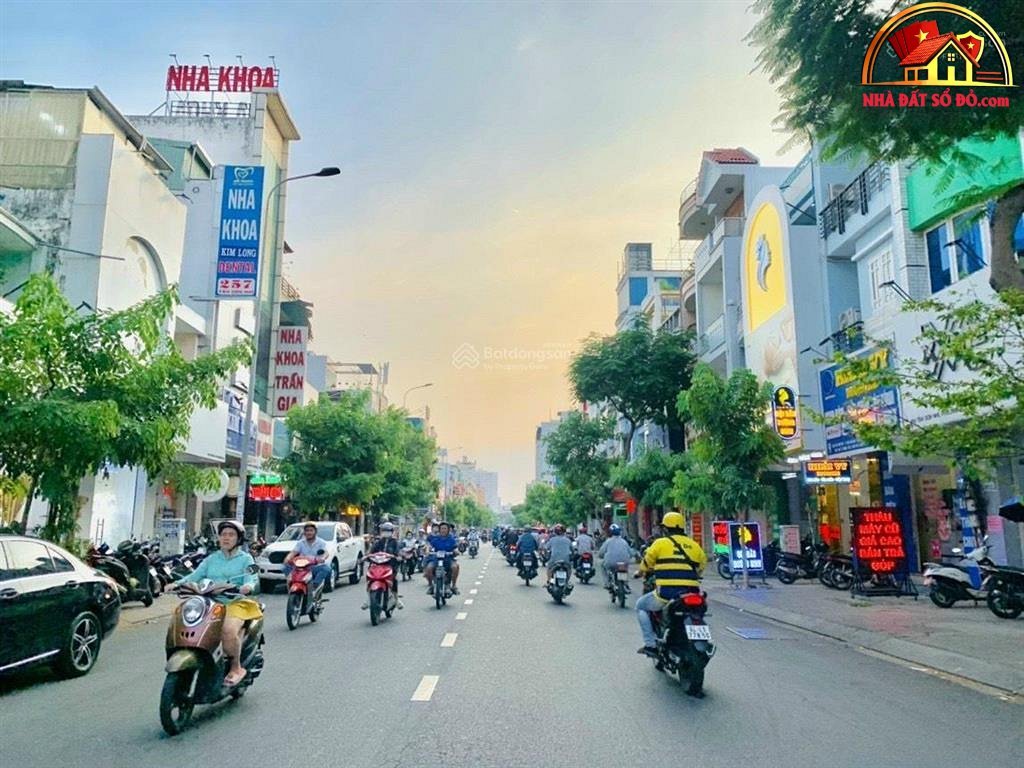 Bán nhà đất Đường Tân Sơn Nhì – Phường cũ Tân Sơn Nhì Quận Tân Phú – Phường mới Tân Sơn Nhì – Thành phố Hồ Chí Minh 204 m2 39 tỷ