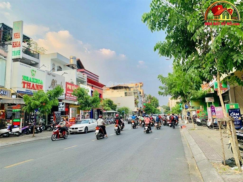Bán nhà đất Đường Tân Sơn Nhì – Phường cũ Tân Sơn Nhì Quận Tân Phú – Phường mới Tân Sơn Nhì – Thành phố Hồ Chí Minh 204 m2 39 tỷ
