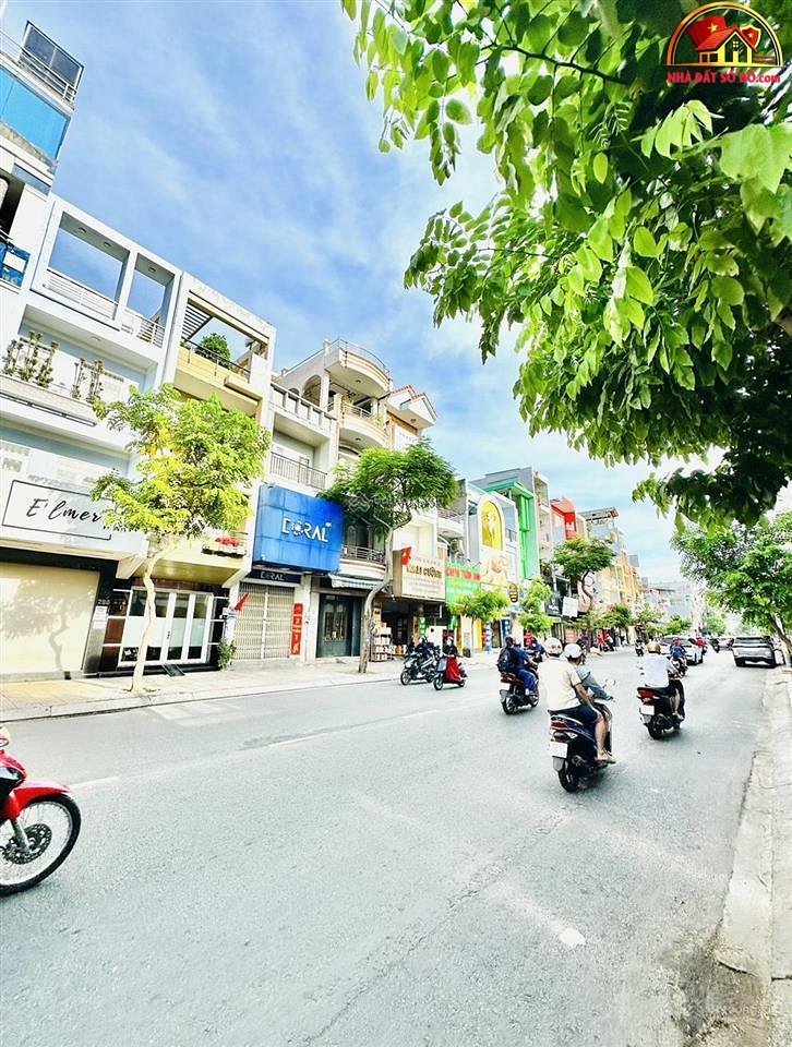 Bán nhà đất Đường Tân Sơn Nhì – Phường cũ Tân Sơn Nhì Quận Tân Phú – Phường mới Tân Sơn Nhì – Thành phố Hồ Chí Minh 204 m2 39 tỷ
