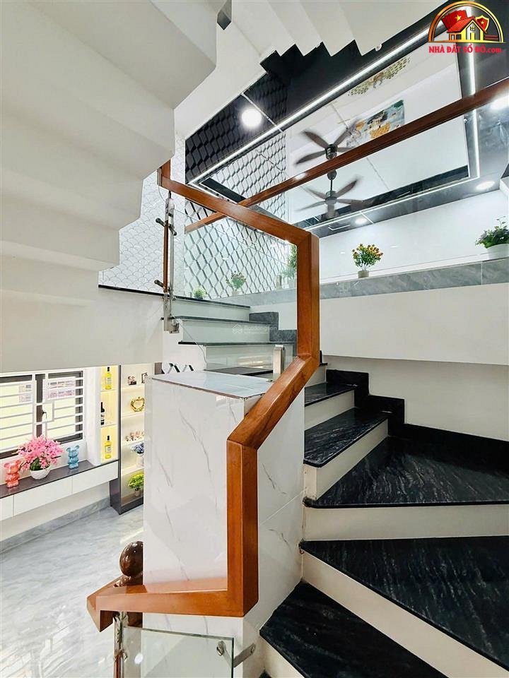 Bán nhà đất Đường Mai Xuân Thưởng – Phường cũ Bình Tây Quận 6 – Phường mới Bình Tây – Thành phố Hồ Chí Minh diện tích 64 m2 giá 8200000000