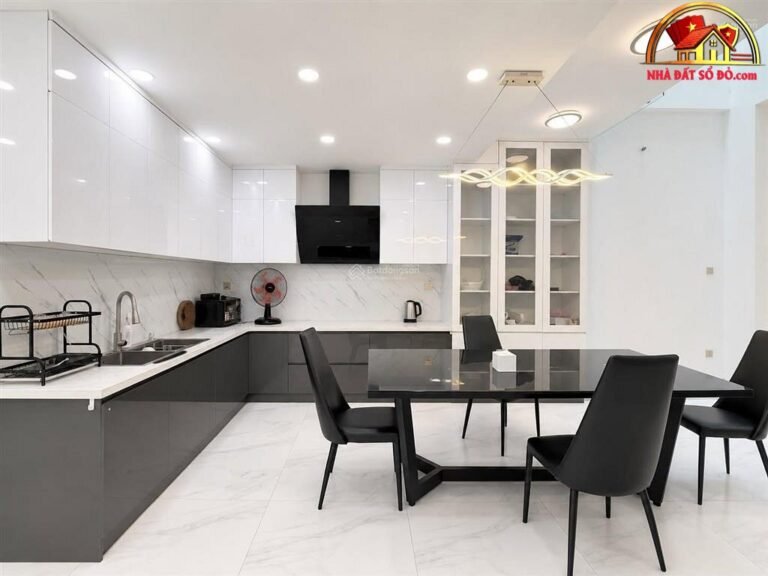 Bán nhà đất Đường Bùi Đình Túy – Phường cũ 12 Quận Bình Thạnh – Phường mới 12 – Thành phố Hồ Chí Minh diện tích 79 m2 giá 12.5 tỷ