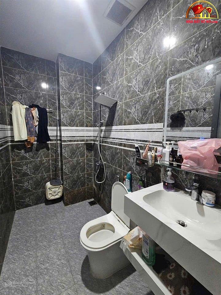 Bán nhà đất Đường Tân Hòa Đông – Phường cũ Bình Trị Đông Quận Bình Tân – Phường mới Bình Trị Đông – Thành phố Hồ Chí Minh Diện tích 64m2 Giá 6.1 tỷ