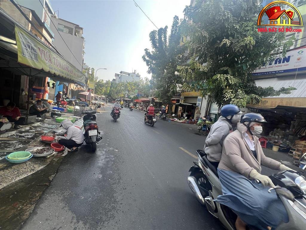 Cần bán gấp nhà mặt tiền đường Phạm Văn Bạch – Phường cũ 12 Quận Gò Vấp – Phường mới 12 – Thành phố Hồ Chí Minh diện tích 260 m2 giá 29900000000