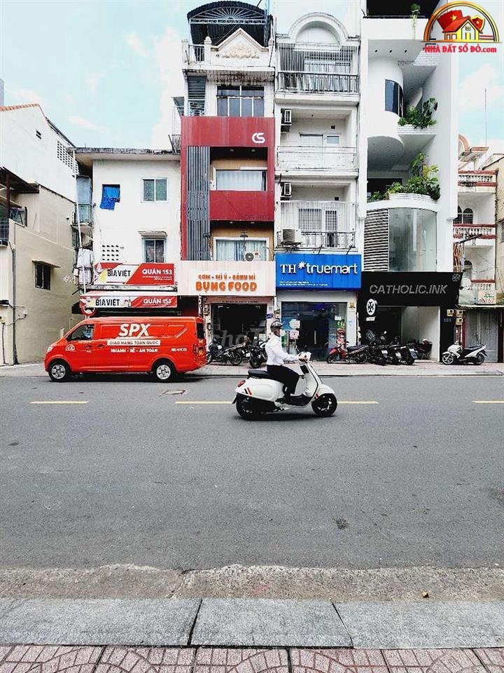 Nhà mặt tiền Huỳnh Văn Bánh – Phường cũ 11 Quận Phú Nhuận – Phường mới 11 – Thành phố Hồ Chí Minh diện tích 25 m2 giá 9.5 tỷ