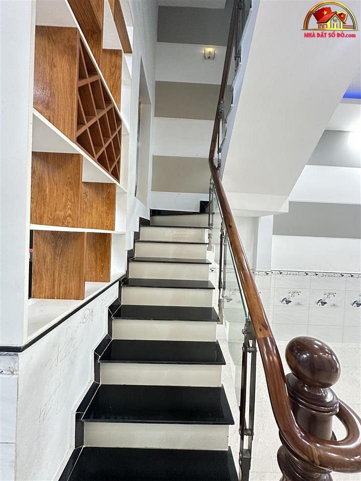 Ngôi nhà đẹp 3 tầng hẻm xe hơi Thới An – Quận 12 – Thành phố Hồ Chí Minh giá 5.49 tỷ – Diện tích 56 m2