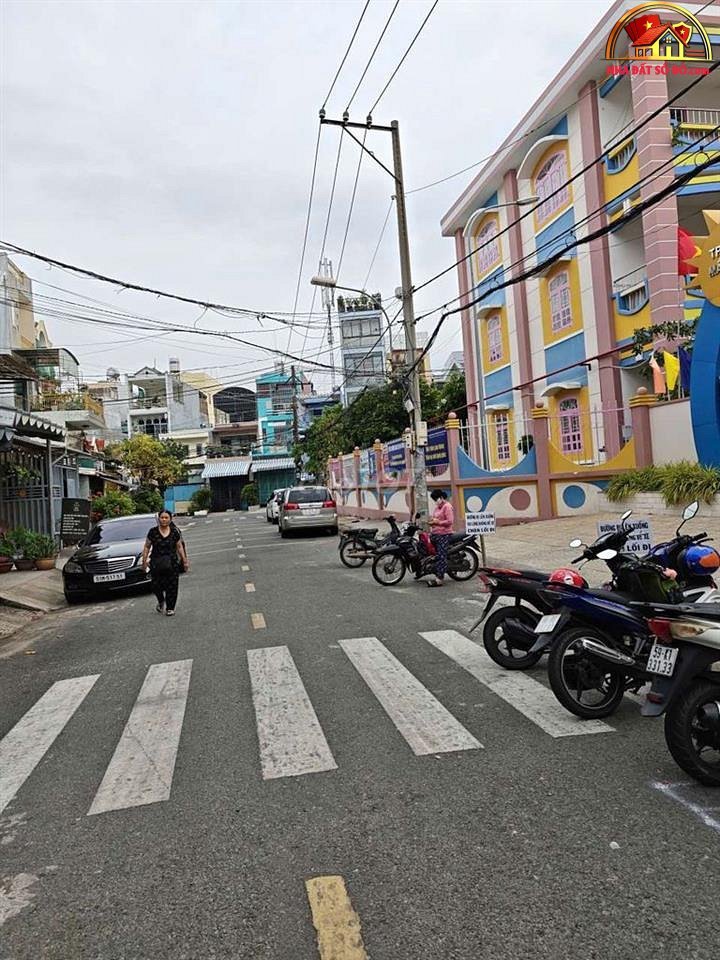 Chính chủ bán nhà Cư xá Phú Lâm D – Phường 10 Quận 6 – Thành phố Hồ Chí Minh diện tích 68 m2 giá 12.4 tỷ