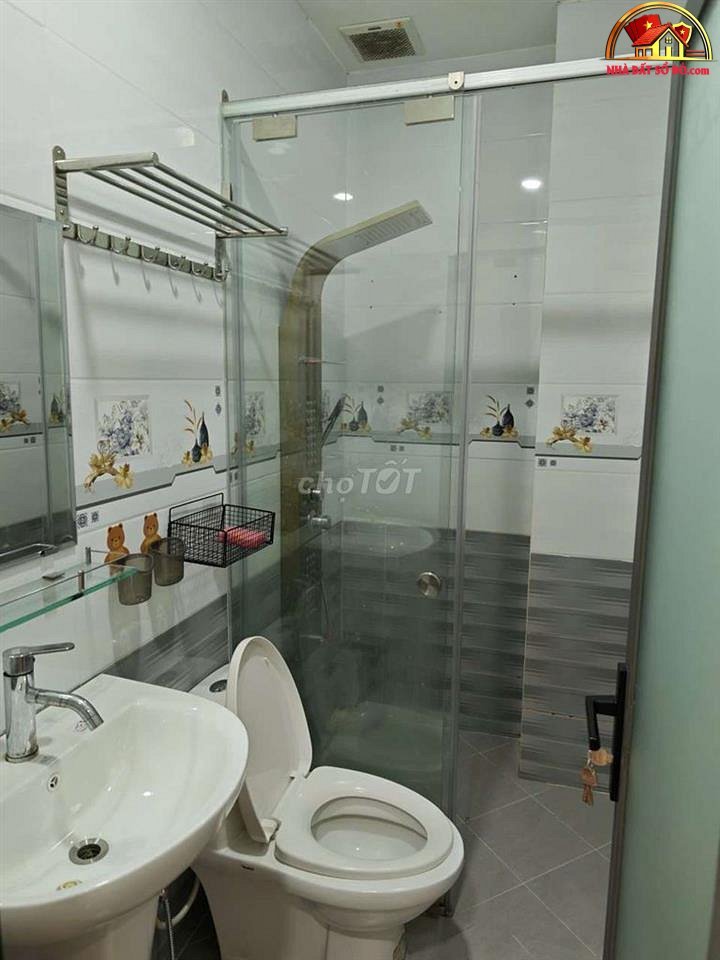 Chính chủ bán nhà Cư xá Phú Lâm D – Phường 10 Quận 6 – Thành phố Hồ Chí Minh diện tích 68 m2 giá 12.4 tỷ