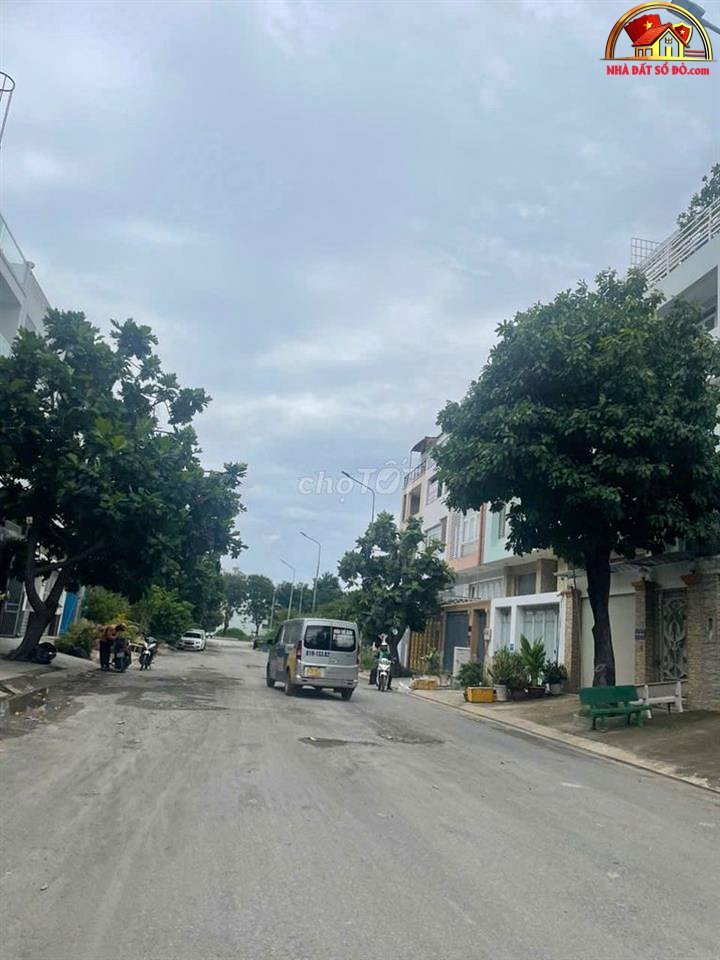 Bán nhà đất Đường Đặng Thùy Trâm – Phường cũ 13 Quận Bình Thạnh – Phường mới 13 – Thành phố Hồ Chí Minh diện tích 120 m2 giá 16 tỷ