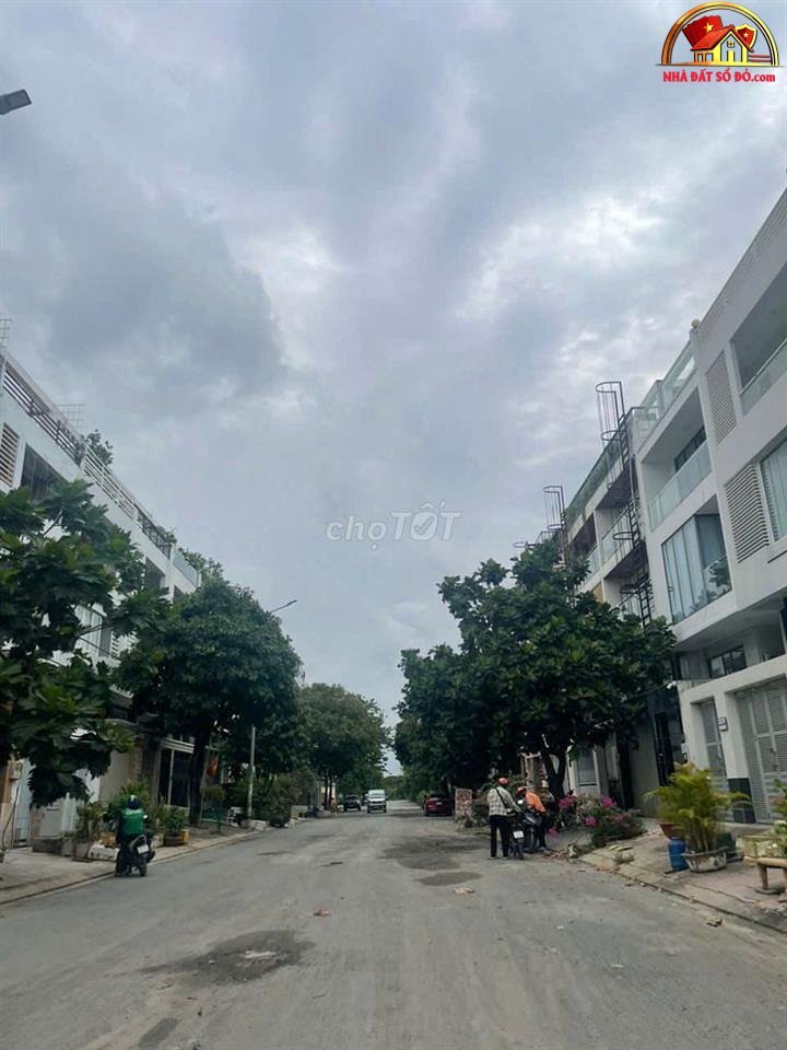 Bán nhà đất Đường Đặng Thùy Trâm – Phường cũ 13 Quận Bình Thạnh – Phường mới 13 – Thành phố Hồ Chí Minh diện tích 120 m2 giá 16 tỷ