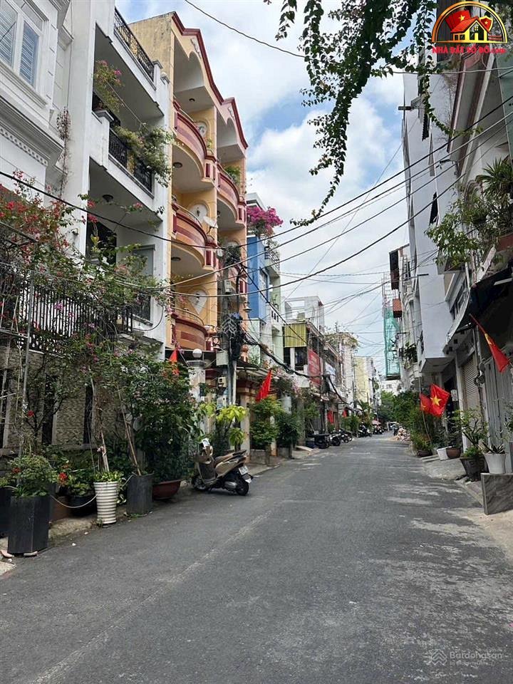 Bán nhà đất Đường Thoại Ngọc Hầu – Phường cũ Phú Thạnh Quận Tân Phú – Phường mới Phú Thạnh – Thành phố Hồ Chí Minh 80m2 7.28 tỷ
