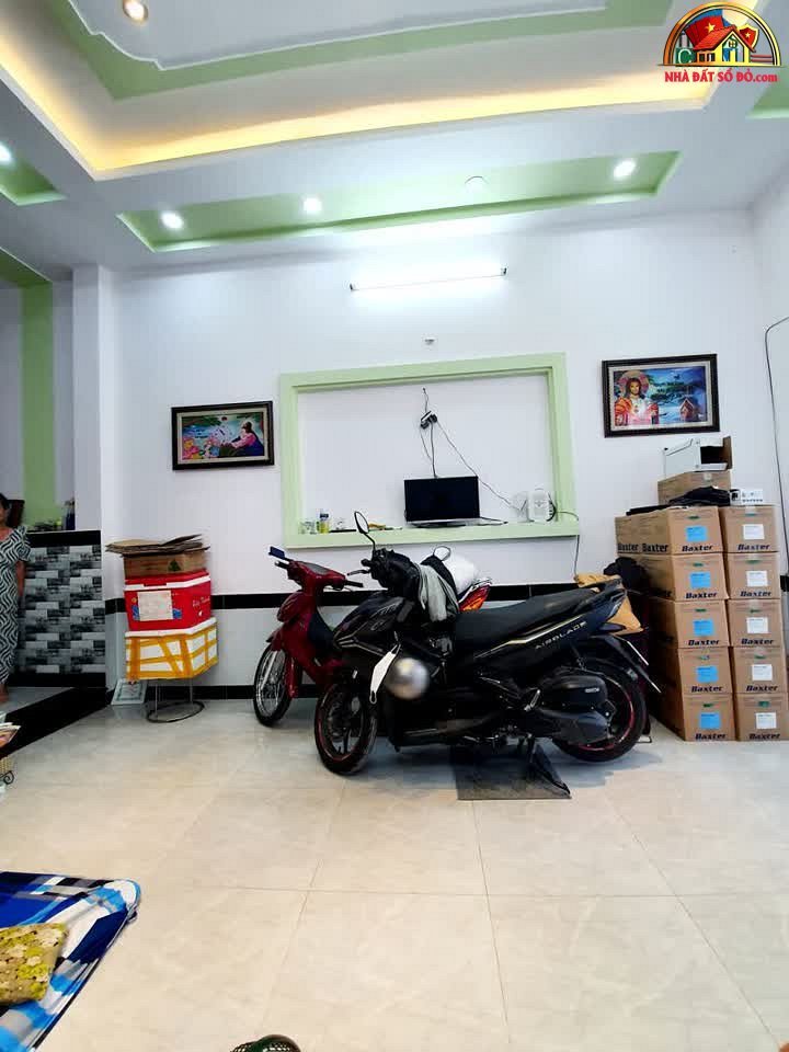 Bán nhà đất Đường Lạc Long Quân – Phường cũ Không xác định – Quận 11 – Phường mới Không xác định – Thành phố Hồ Chí Minh Diện tích 45 m² giá 3.8 tỷ