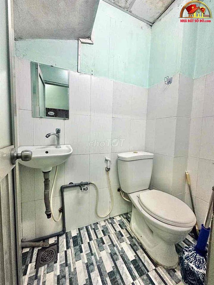 Nhà đất sổ đỏ Đường Lý Thánh Tông – Phường 10 Quận 11 – Thành phố Hồ Chí Minh diện tích 24m2 giá 2.76 tỷ
