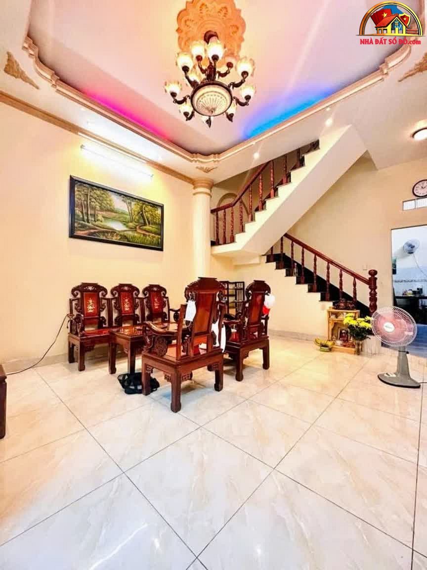 Bán nhà đất Đường Cách Mạng Tháng Tám – Phường cũ 13 Quận 10 – Phường mới 13 – Thành phố Hồ Chí Minh Diện Tích 60 m² Giá 9.2 tỷ