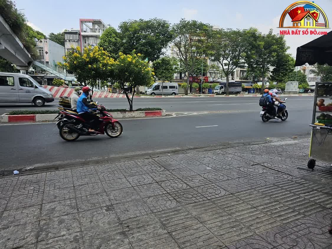 Bán nhà đất Đường Phạm Văn Đồng – Phường cũ 3 Quận Gò Vấp – Phường mới 3 – Thành phố Hồ Chí Minh diện tích 43 m² giá 12 tỷ