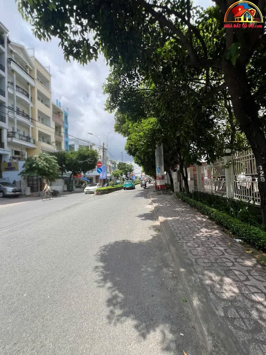 Bán nhà đất Đường Bình Thới – Phường cũ 9 Quận 11 – Phường mới 9 – Thành phố Hồ Chí Minh – Diện tích 75.6 m² – Giá 26.5 tỷ