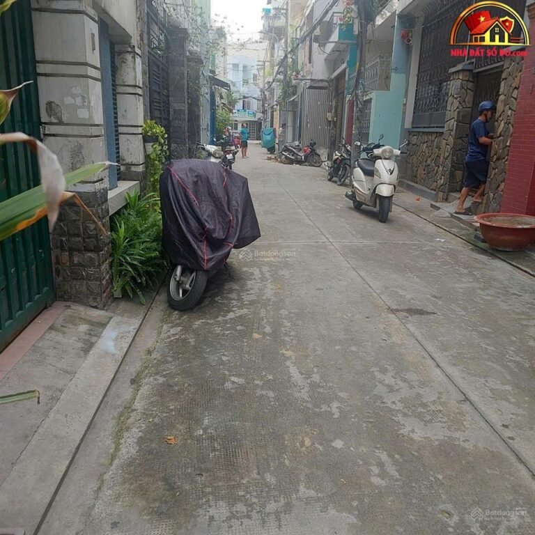 Cần bán gấp nhà đất Đường Tô Hiến Thành – Phường cũ Không xác định – Quận 10 – Phường mới Không xác định – Thành phố Hồ Chí Minh – Diện tích 72 m2 – Giá 13.5 tỷ
