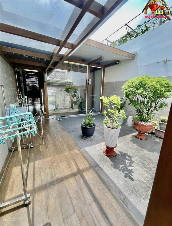 Bán nhà đất Đường Nguyễn Trọng Tuyển – Phường cũ 15 Quận Phú Nhuận – Phường mới 15 – Thành phố Hồ Chí Minh Diện tích 100 m2 – Giá 6.8 tỷ