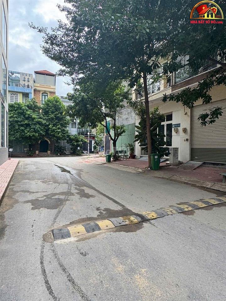 Nhà Đẹp Đường Đặng Thùy Trâm – Phường cũ 13 Quận Bình Thạnh – Phường mới 13 – Thành phố Hồ Chí Minh Diện tích 90 m2 Giá 12 tỷ