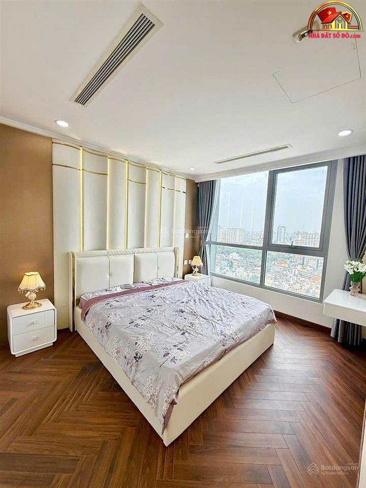 Căn hộ chung cư Vinhomes Central Park đường không xác định – Phường cũ không xác định Quận không xác định – Phường mới không xác định – Thành phố Hồ Chí Minh – diện tích 85 m2 – giá thỏa thuận