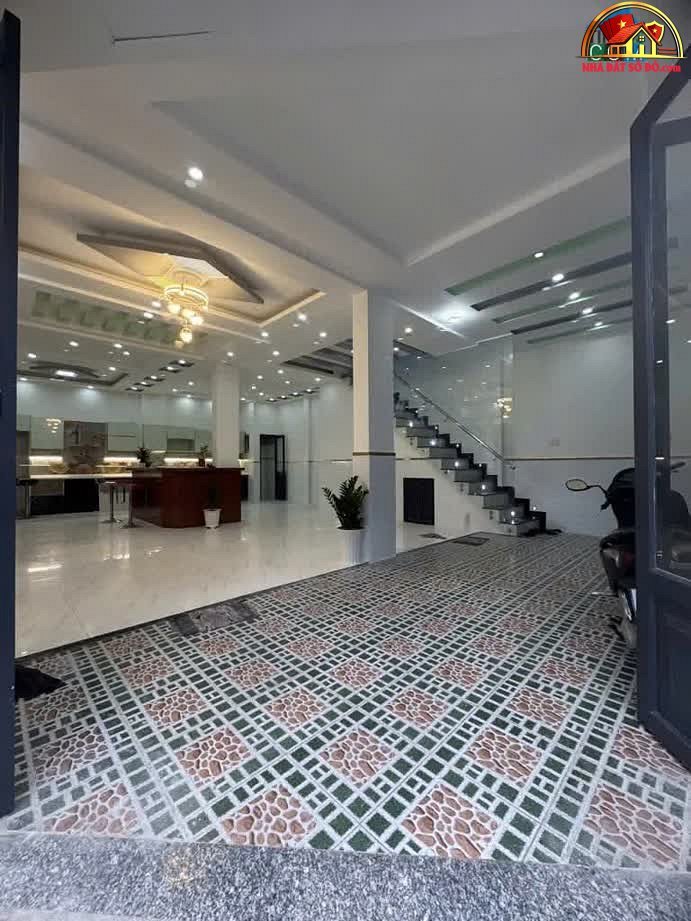 Bán nhà đất Đường Liên Khu 2-10 – Phường cũ Bình Tân – Quận Bình Tân – Phường mới Không xác định – Thành phố Hồ Chí Minh diện tích 105 m² giá 6700000000