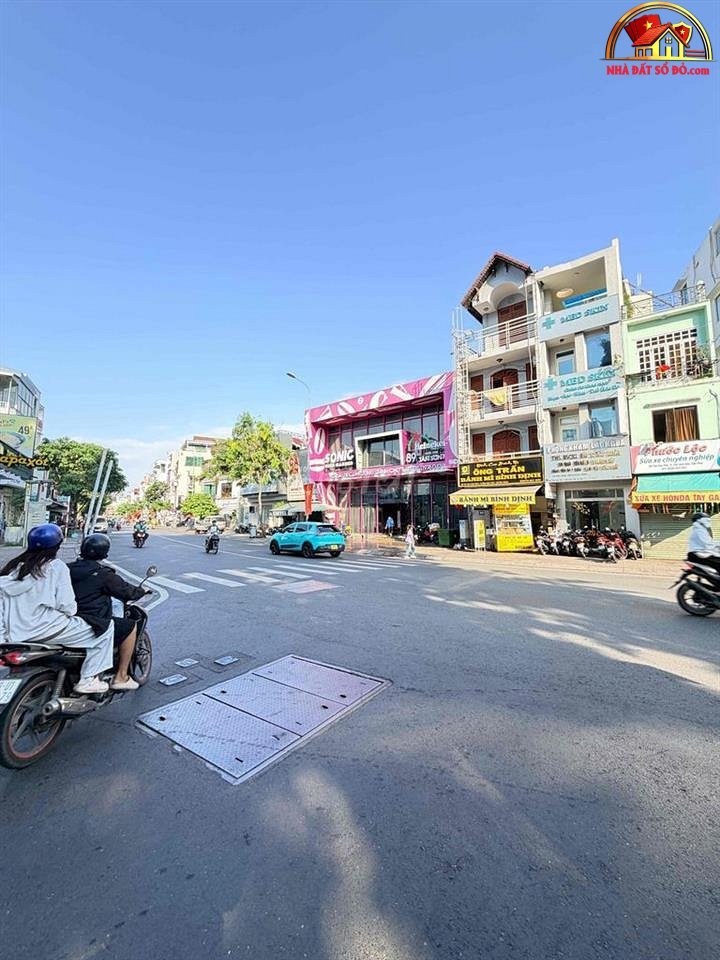 Bán nhà đất Đường Tân Sơn Nhì – Phường cũ Tân Sơn Nhì Quận Tân Phú – Phường mới Tân Sơn Nhì – Thành phố Hồ Chí Minh diện tích 30 m2 giá 8.9 tỷ