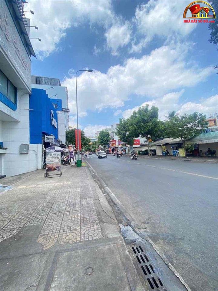 Bán nhà đất Đường Tân Sơn Nhì – Phường cũ Tân Sơn Nhì Quận Tân Phú – Phường mới Tân Sơn Nhì – Thành phố Hồ Chí Minh diện tích 30 m2 giá 8.9 tỷ