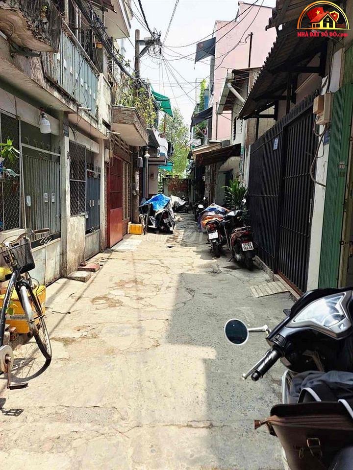 Nhà 2 tầng mới đẹp, hẻm 4m thông thoáng tại Đường Lũy Bán Bích – Phường cũ Phú Thọ Hòa Quận Tân Phú – Phường mới Phú Thọ Hòa – Thành phố Hồ Chí Minh, Diện tích 18 m2, Giá 2.25 tỷ