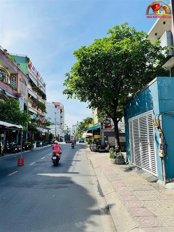 Bán nhà đất Đường Nguyễn Xuân Khoát – Phường cũ Không xác định – Quận Không xác định – Phường mới Không xác định – Thành phố Hồ Chí Minh 132 m2 18.5 tỷ