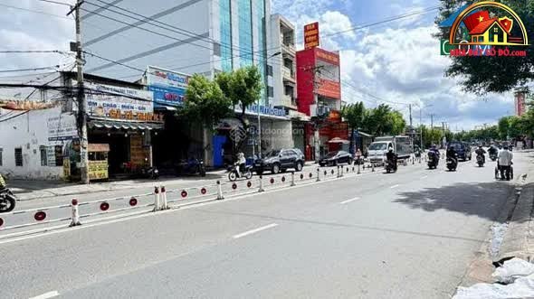 Bán nhà đất Đường Lê Văn Quới – Phường cũ Bình Trị Đông A Quận Bình Tân – Phường mới Bình Trị Đông A – Thành phố Hồ Chí Minh Diện tích 438 m² giá 35.5 tỷ