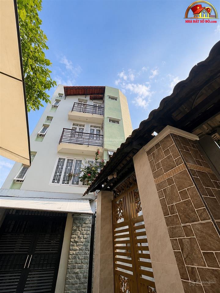 Bán nhà đất Đường Nguyên Hồng – Phường cũ Không xác định – Quận Không xác định – Phường mới Không xác định – Thành phố Hồ Chí Minh – Diện tích 106 m2 – Giá 8.6 tỷ