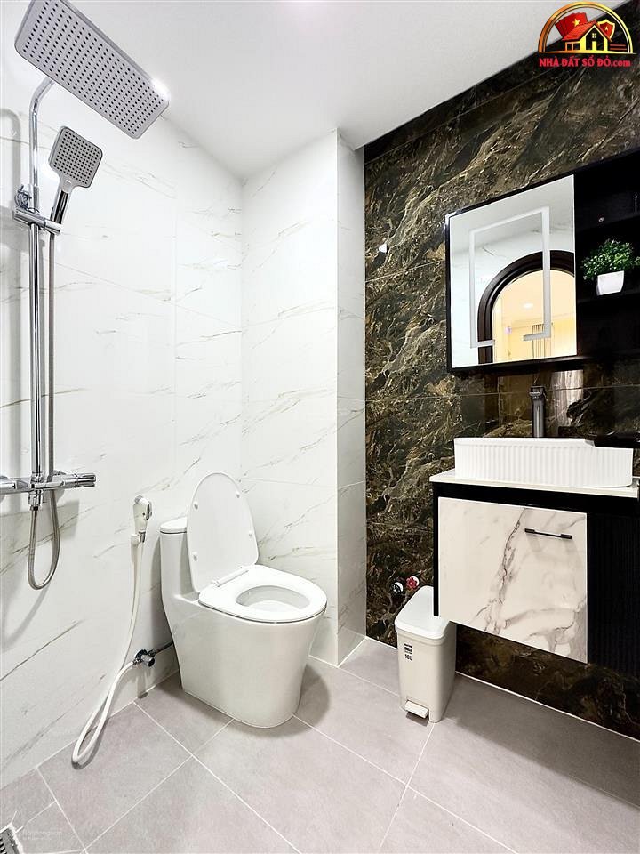 Cho thuê nhà đất đường Hồng Hà – Phường cũ Đức Nhuận Quận Phú Nhuận – Phường mới Đức Nhuận – Thành phố Hồ Chí Minh 40m2 8.5 triệu