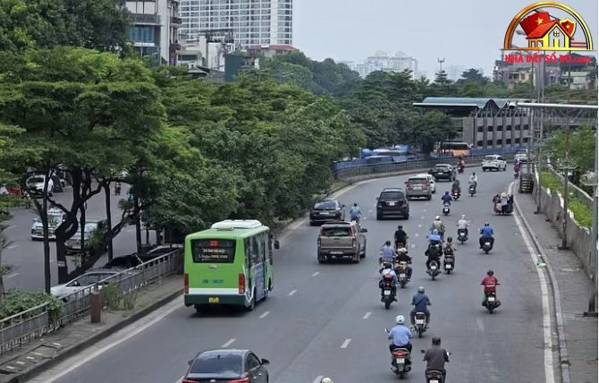 Hà Nội: Kiểm Soát Nhà Ở Cao Tầng Dọc Tuyến Đường Sát Đê Sông Hồng