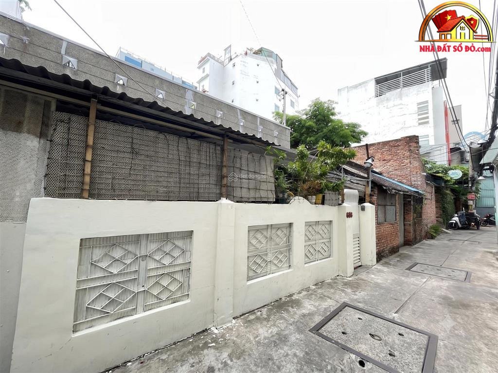 Bán nhà đất Đường Phan Đình Phùng – Phường cũ Cầu Kiệu Quận Phú Nhuận – Phường mới Không xác định – Thành phố Hồ Chí Minh Diện tích 108 m2 Giá 14 tỷ