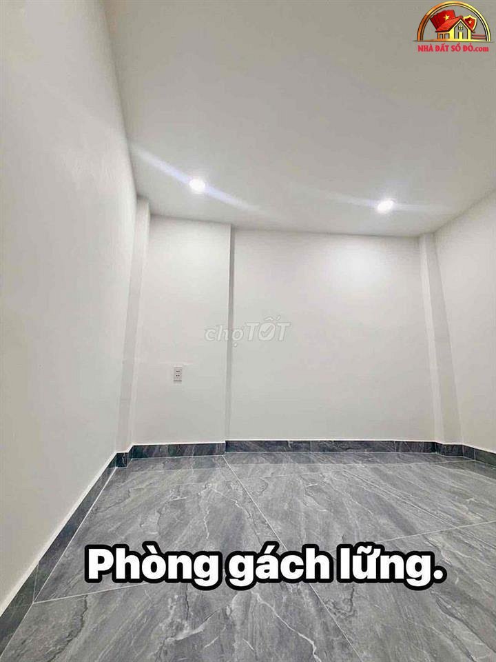Bán nhà đất Đường Lạc Long Quân – Phường cũ 5 Quận 11 – Phường mới 5 – Thành phố Hồ Chí Minh 16m2 2.89 tỷ