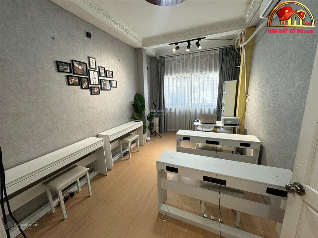 Bán nhà đất Đường Huỳnh Văn Bánh – Phường cũ 12 Quận Phú Nhuận – Phường mới 12 – Thành phố Hồ Chí Minh 32 m2 giá 9.8 tỷ
