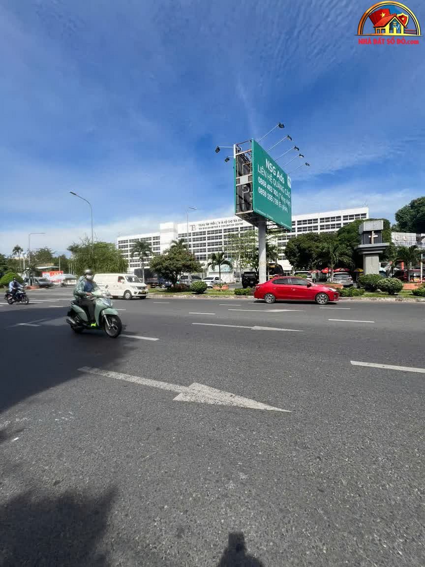 Bán nhà đất Đường Hoàng Văn Thụ – Phường cũ 4 Quận Tân Bình – Phường mới 4 – Thành phố Hồ Chí Minh 415.08 m² 30 tỷ